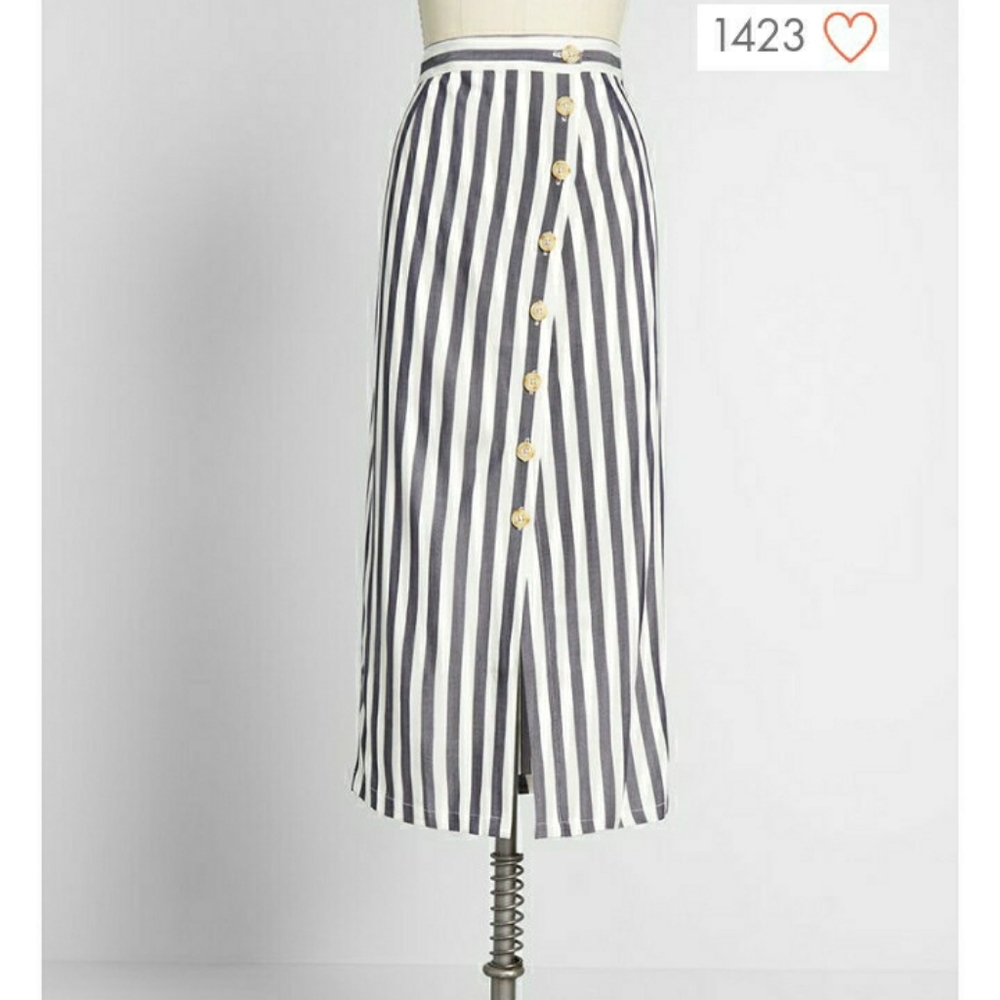 Simplistic Asymmetry Midi Skirt